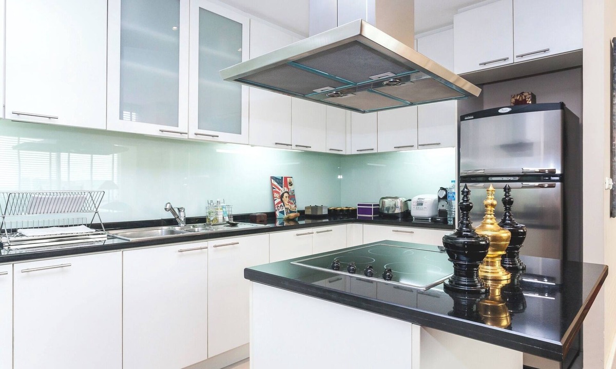 Yan Nawa Condo | 1 Bed Serviced Skyvilla with view