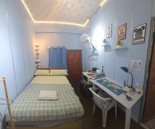 Lat Yao Apartment | 100 Luxury Air Con Studio Apartment with private balcony