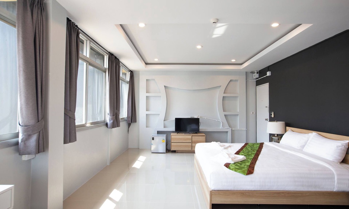 Si Phraya Hotel | 185 @ Surawong Hotel