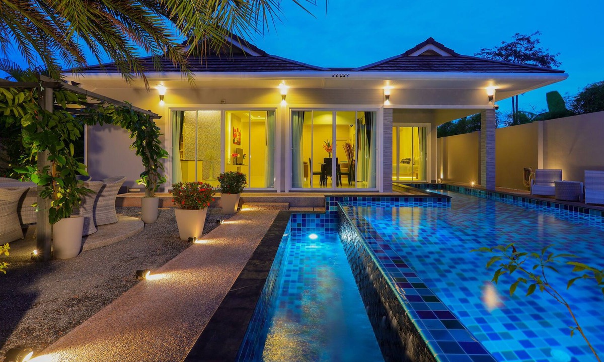 Krabi Villa | 3 Bedroom Platinum Pool Villa Smooth as Silk