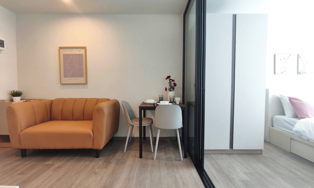 Talat Phlu Condo | 3 mins walk BTS Superb 1BR Fast Wifi
