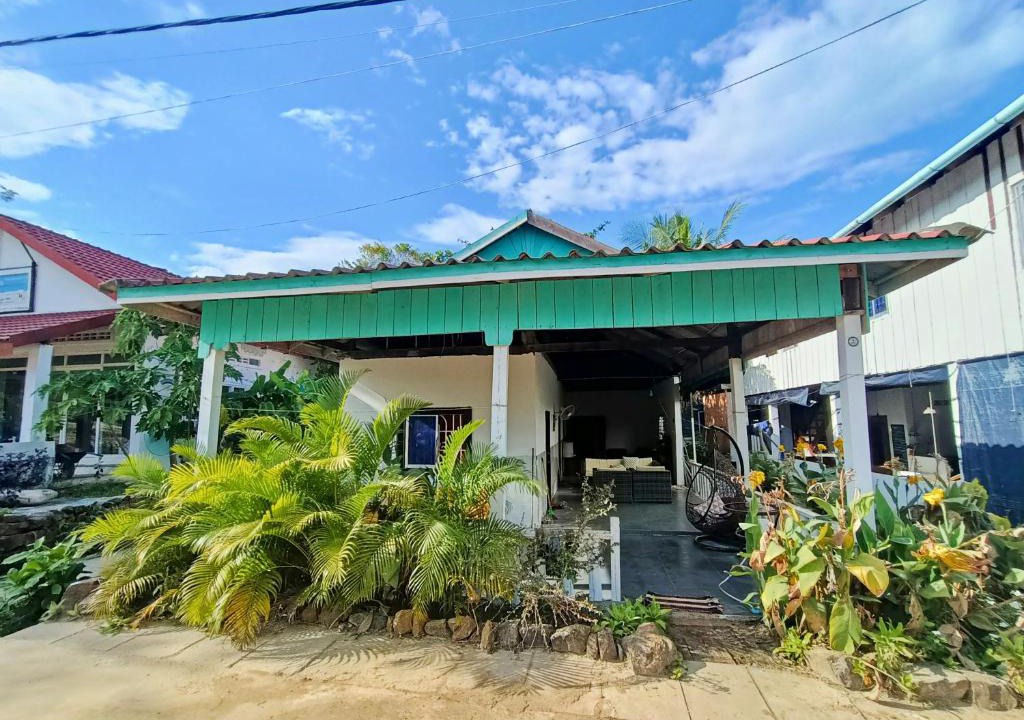 Koh Rong Sanloem House | AaRicks 21 Guesthouse