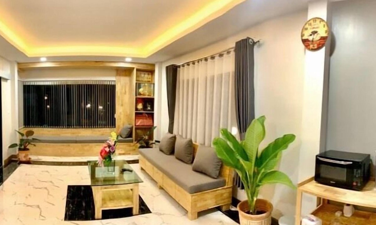 Warin Chamrap Hotel | Add Ubon Hotel