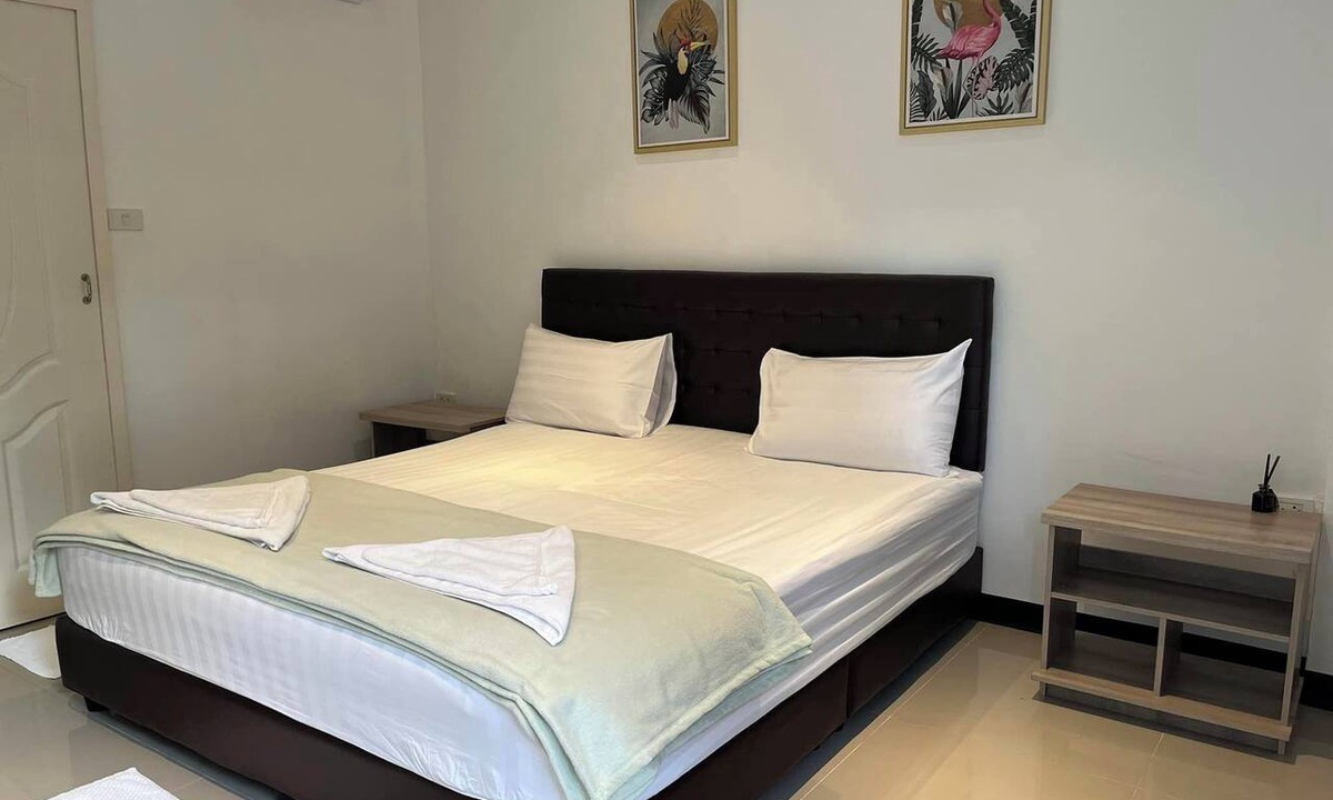 Phra Pradaeng Villa | Arttra Villa