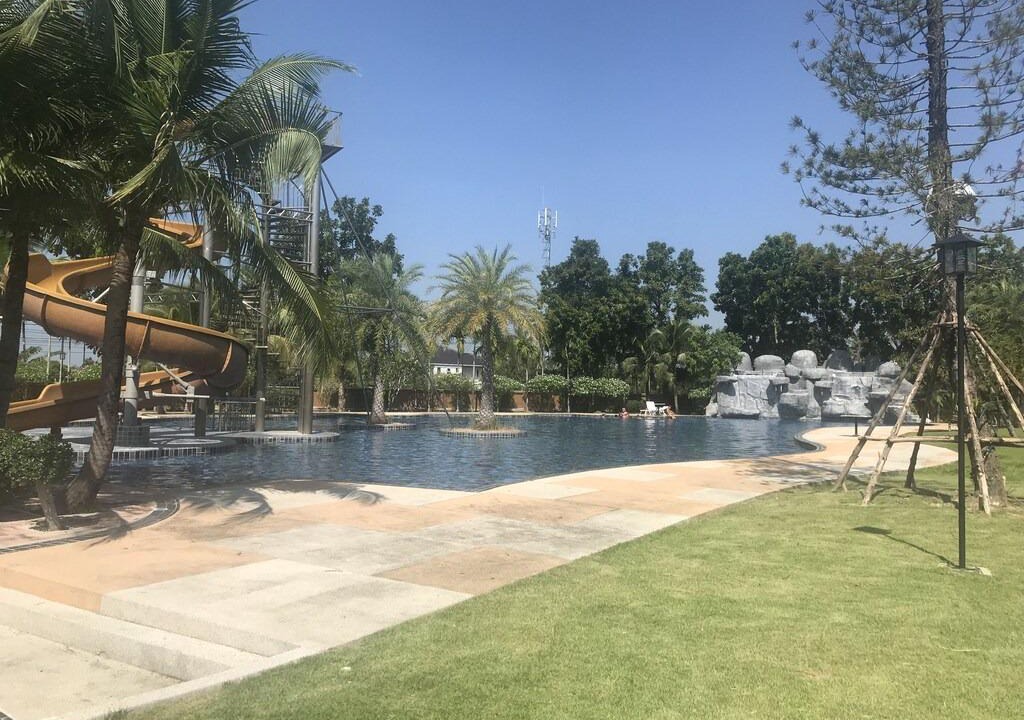 Huai Yai Villa | Baan Dusit Park 3BR pool villa