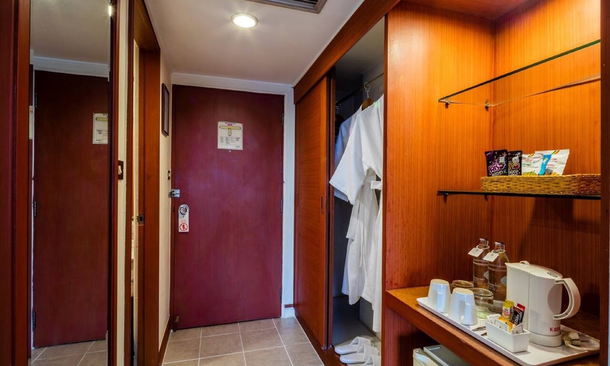 Makkasan Hotel | Bangkok Palace Hotel