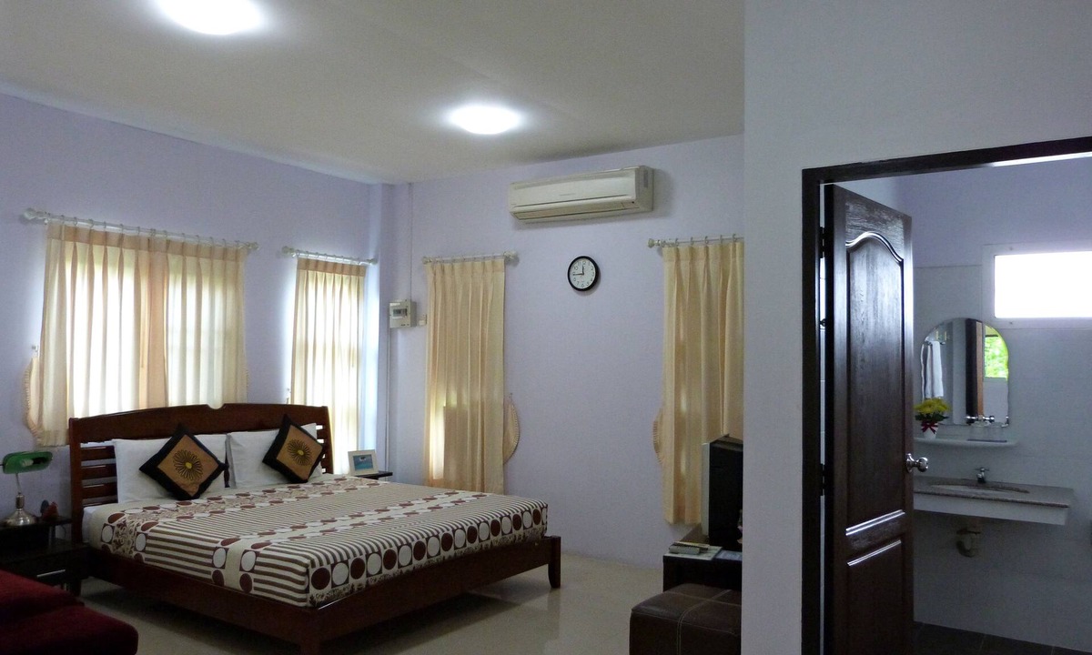 Sisaket House | Bann Suan Rachawadee B&B