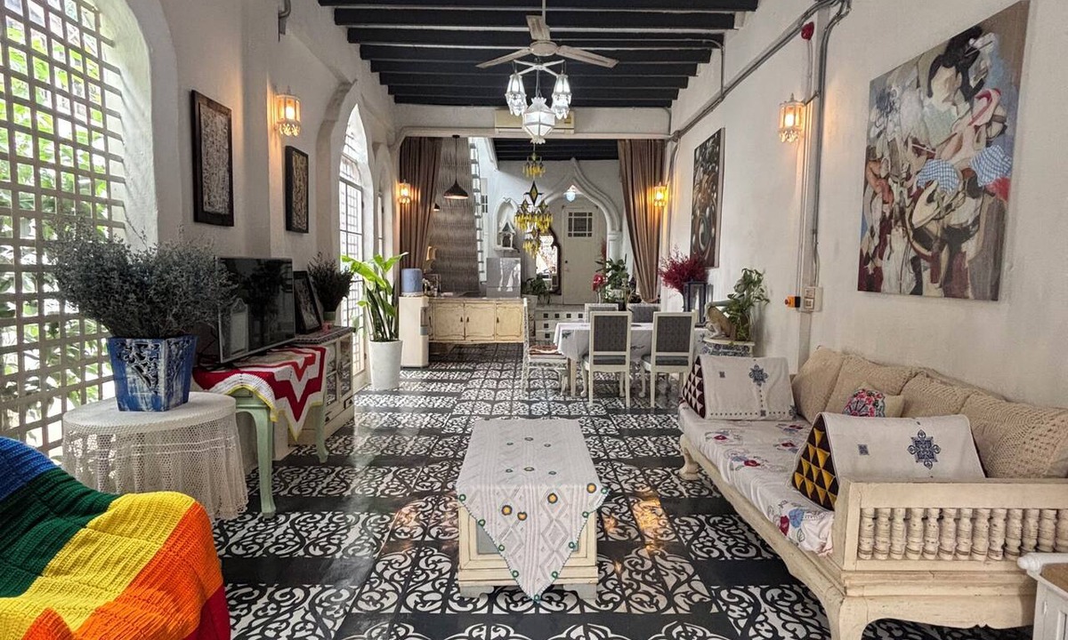 Chang Moi House | Bohemian Townhouse near Old Town & Tha Phae, Max to 8 people