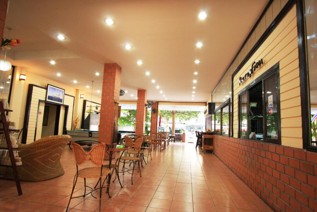 Hua Hin Hotel | Chaba Chalet Hotel