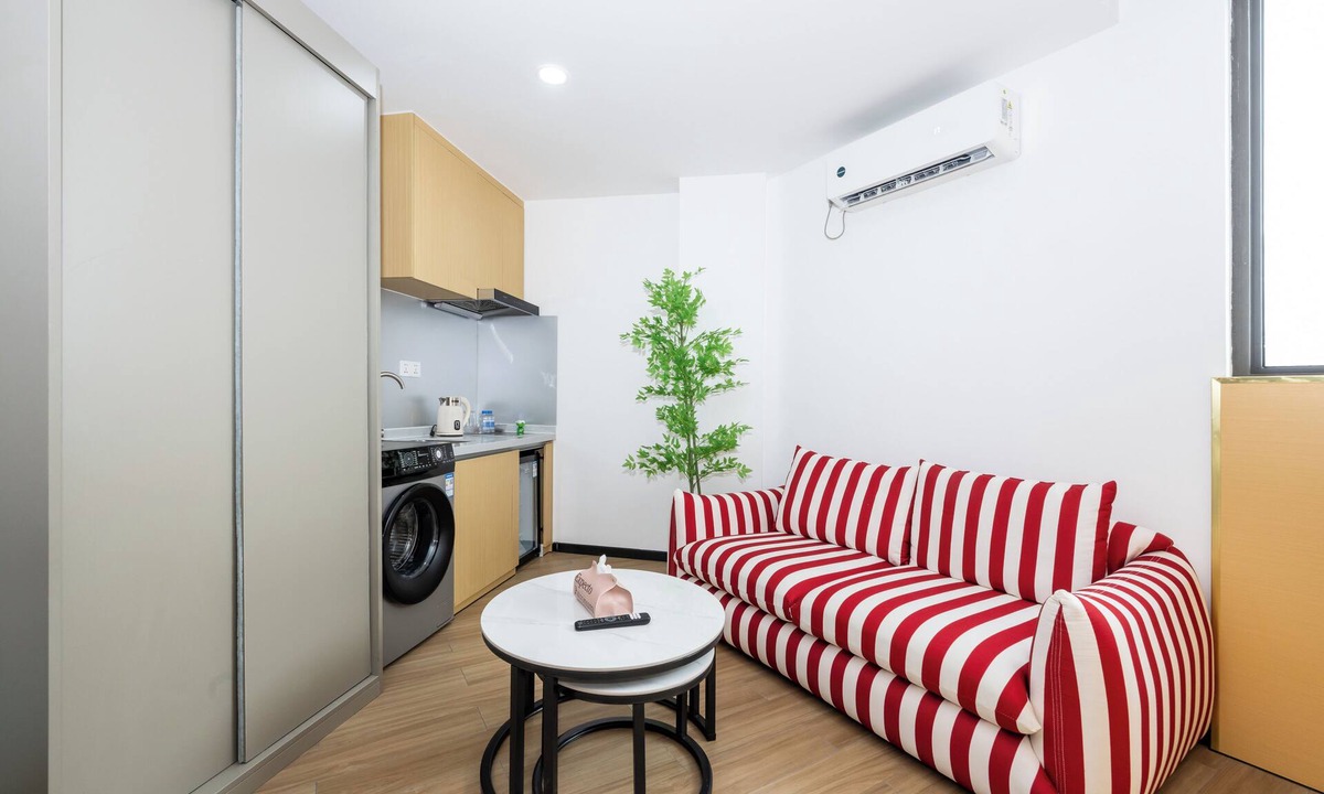Tuol Kouk Apartment | Comfort Serviced Apartment by Soben Home