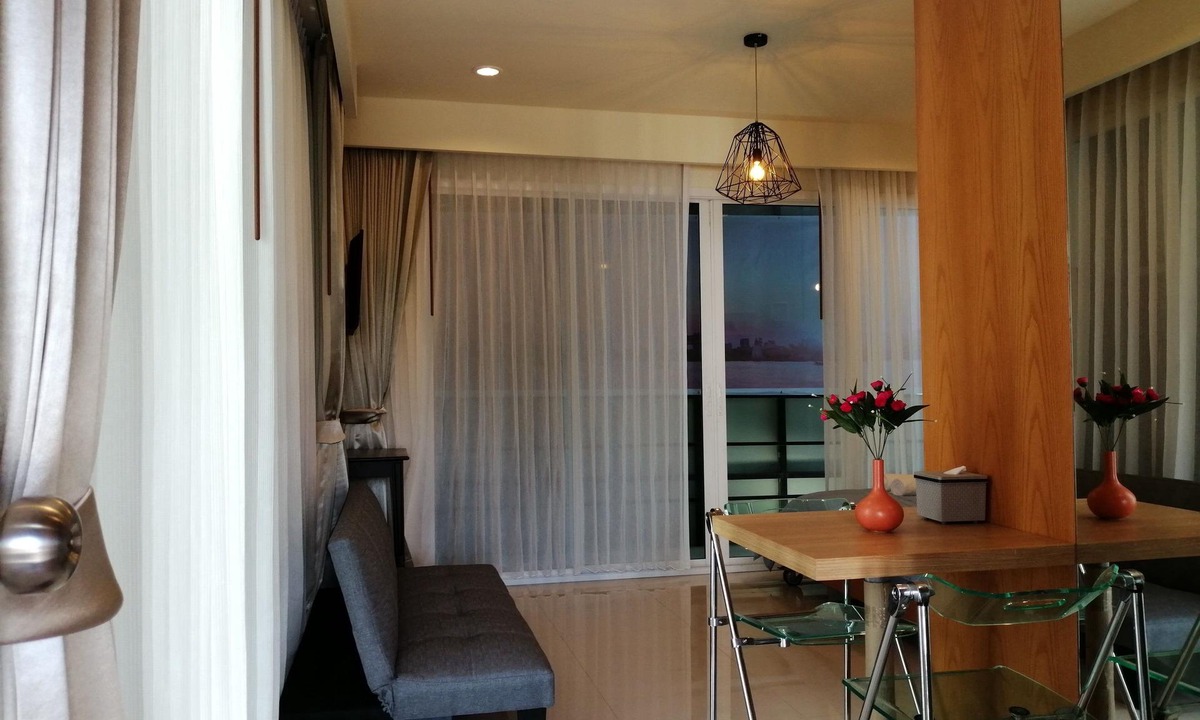 Bangkok City Centre Apartment | Cozy and Convenient Studio Loft with Kitchen and Private bathroom near ICONSIAM
