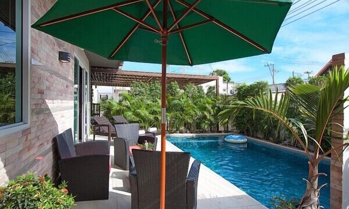 Nong Prue Villa | Crystal Pool Villa 3 Bedrooms