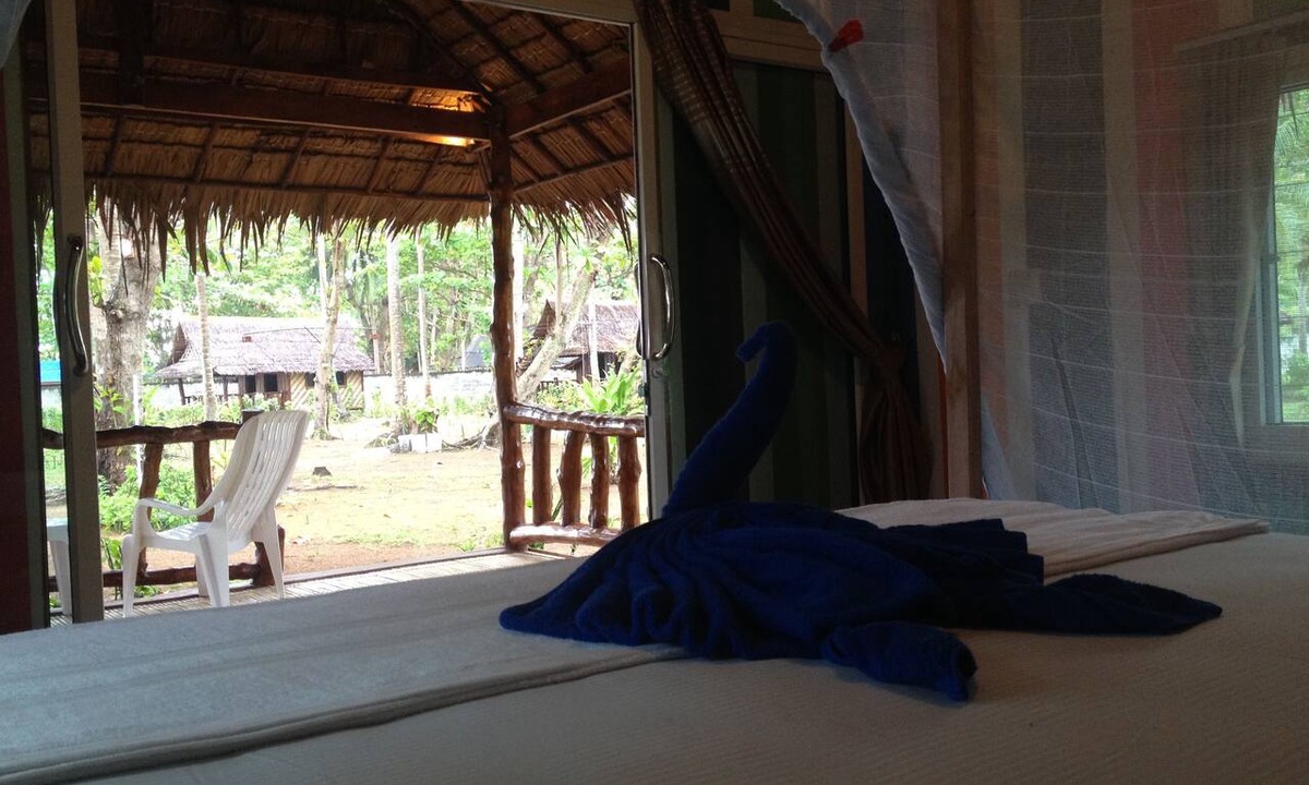 Nuea Khlong Hotel | Freeda Resort Koh Jum
