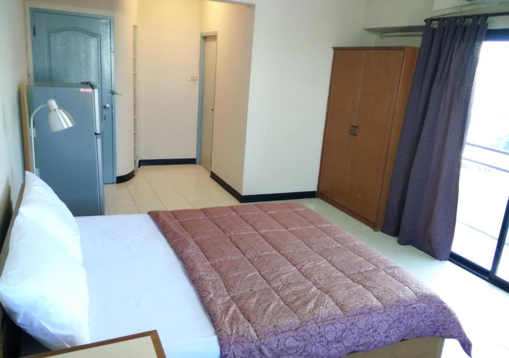 Nonthaburi Hotel | Grand Residence Ngamwongwan 19