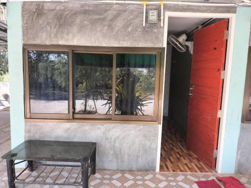 Lam Plai Mat Hostel | Green moon Home stay 54