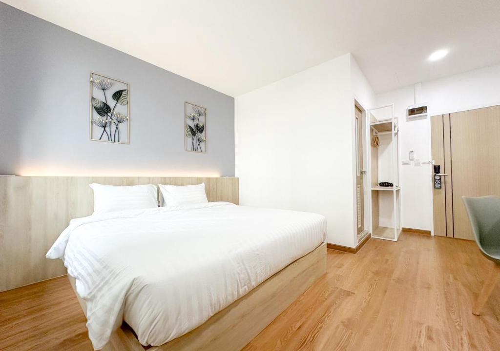 Bang Phlat Hotel | H-Banaat Hotel near Yanhee Hospital