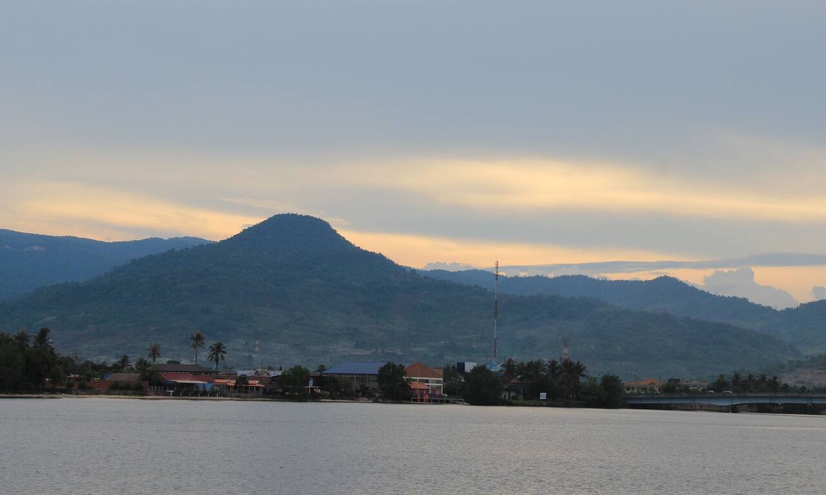 Kampot Hotel | Hotel Five.S