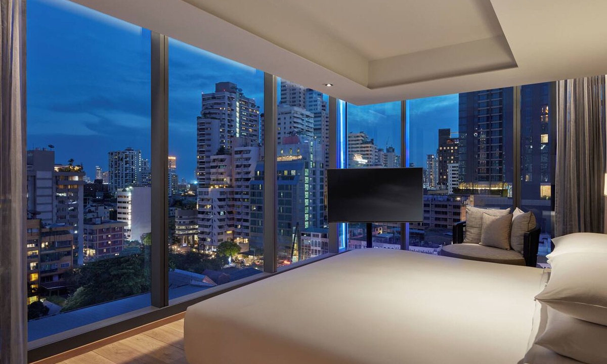 Nana Hotel | Hyatt Regency Bangkok Sukhumvit