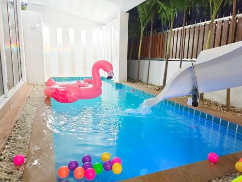 South Pattaya Villa | Jomtien Beach Pool Villa บ้านพูลวิลล่าติดทะเล หาดจอมเทียน