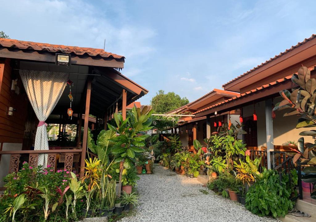 Chiang Khan House | K Khan Private Garden Home - Chiang Khan Walking Street