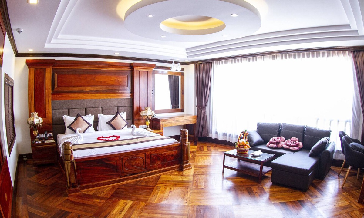 Stueng Saen Hotel | Kampong Thom Palace Hotel