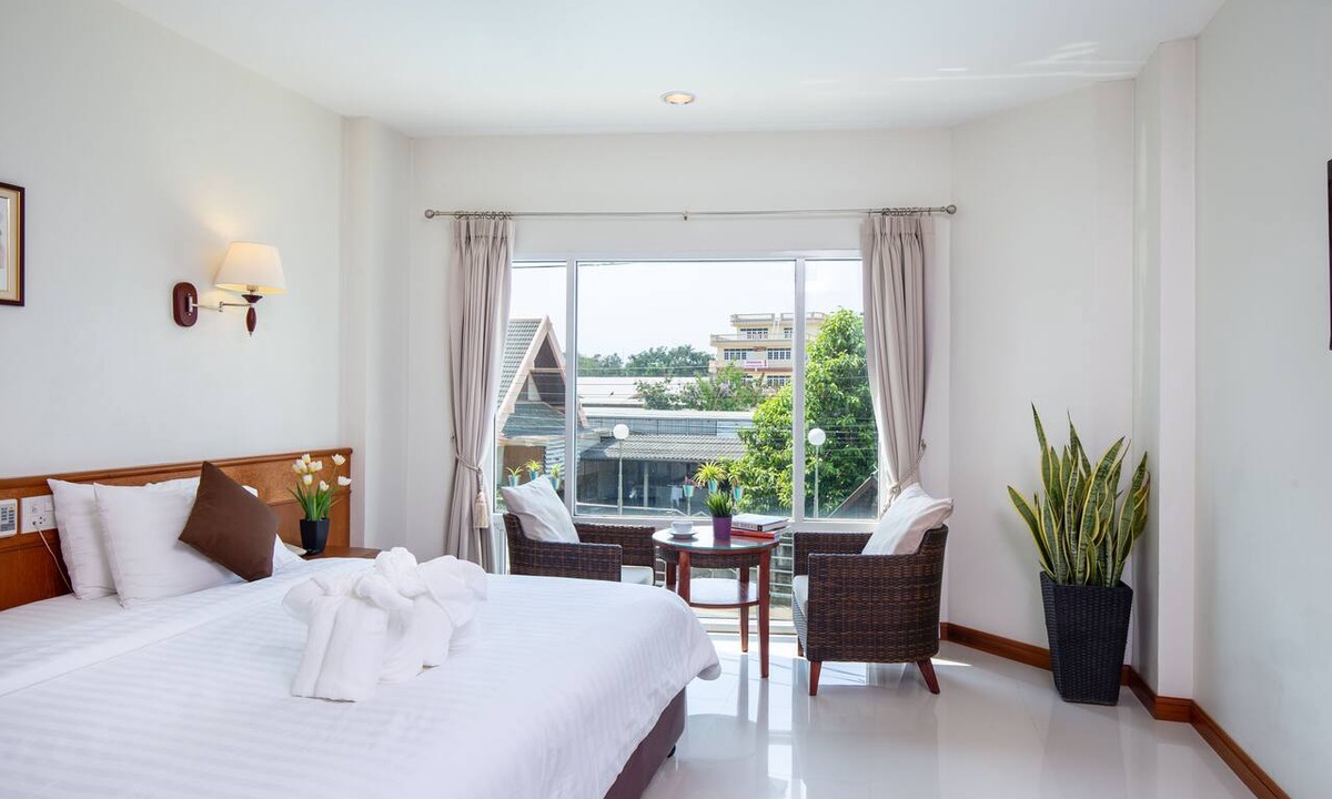 Ban Tai Hotel | Kanchanaburi City Hotel