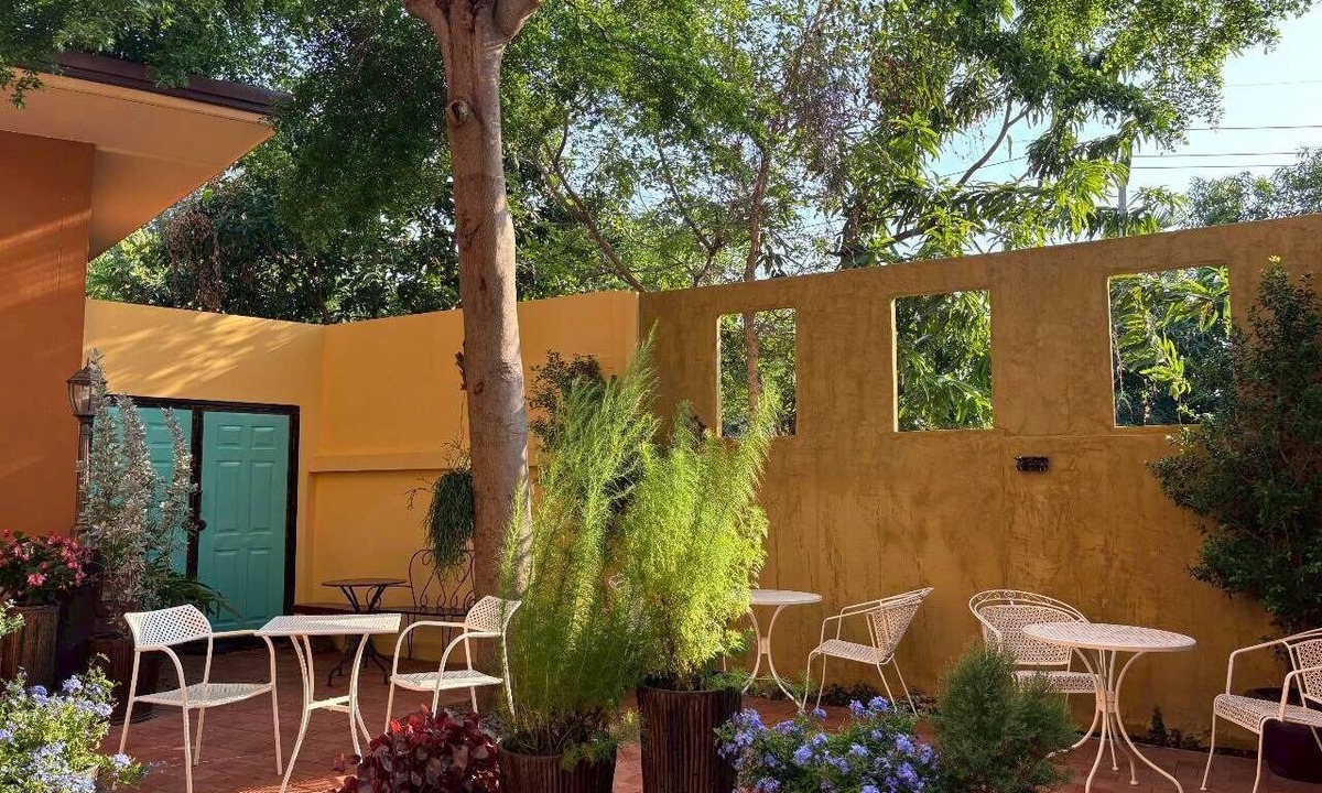 Phetchaburi Hotel | Kireeya Villa