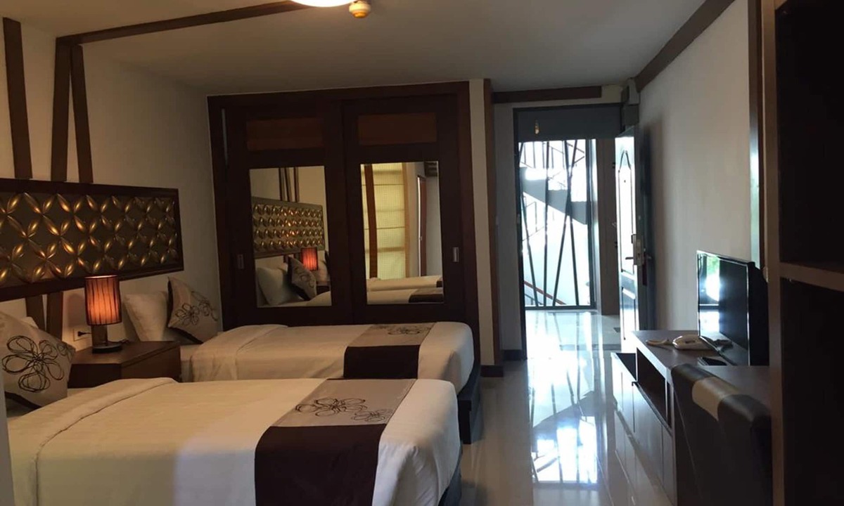 Bang Khen Hotel | Leelawadee Resotel Raminthra 23