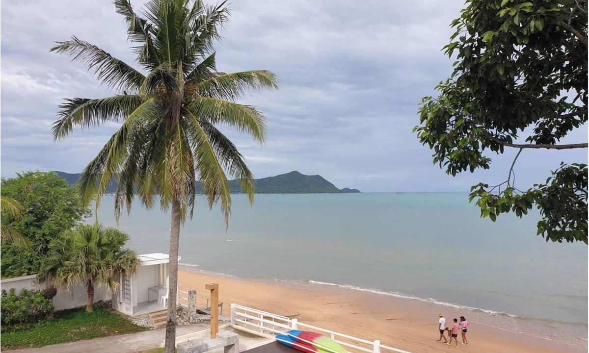 Na Chom Thian Villa | luxurious beachfront community villa is truly Unique vacation experience