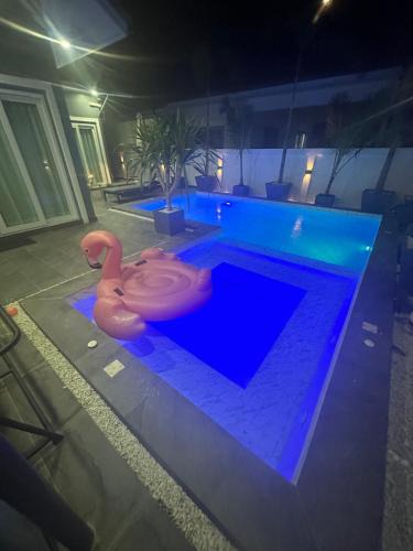Huai Yai Villa | Luxury Pool Villa Pattaya A11