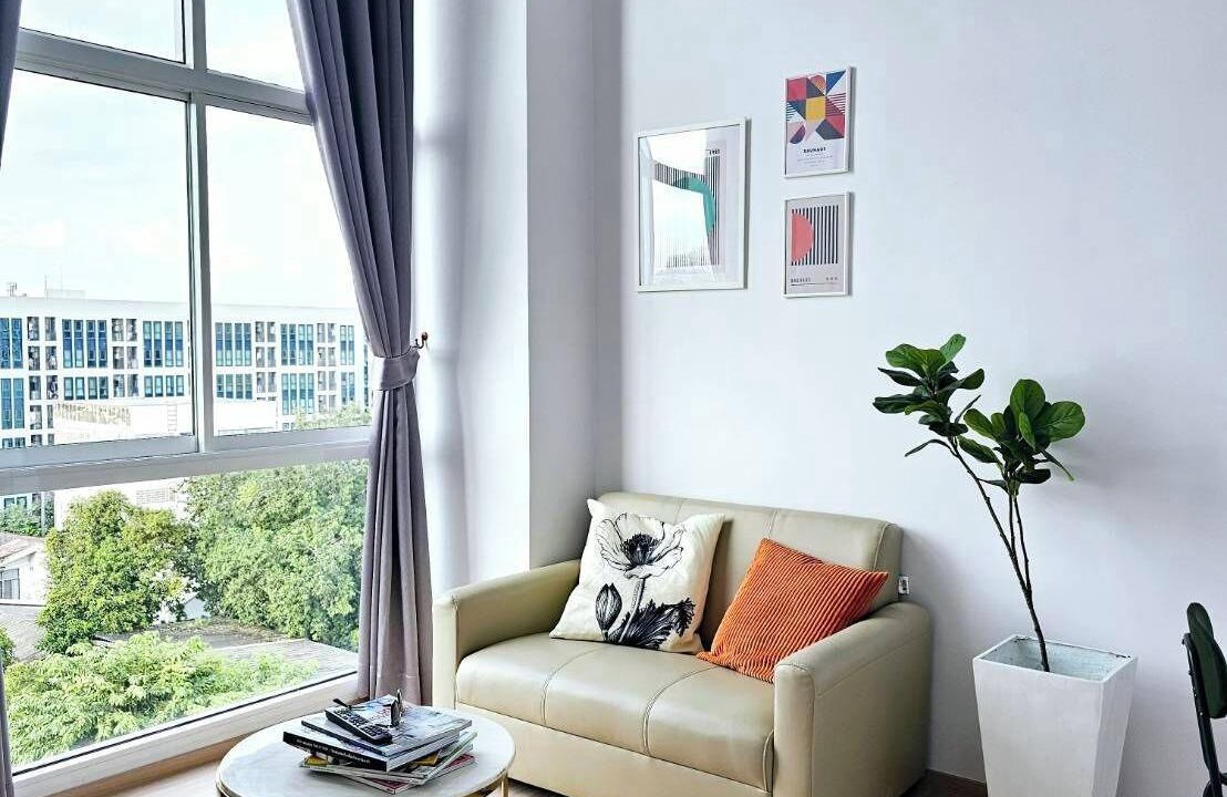 Lat Yao Apartment | Midtown Duplex 272 : free WIFI, 150 meters to BTS , 100 meters to shopping mall