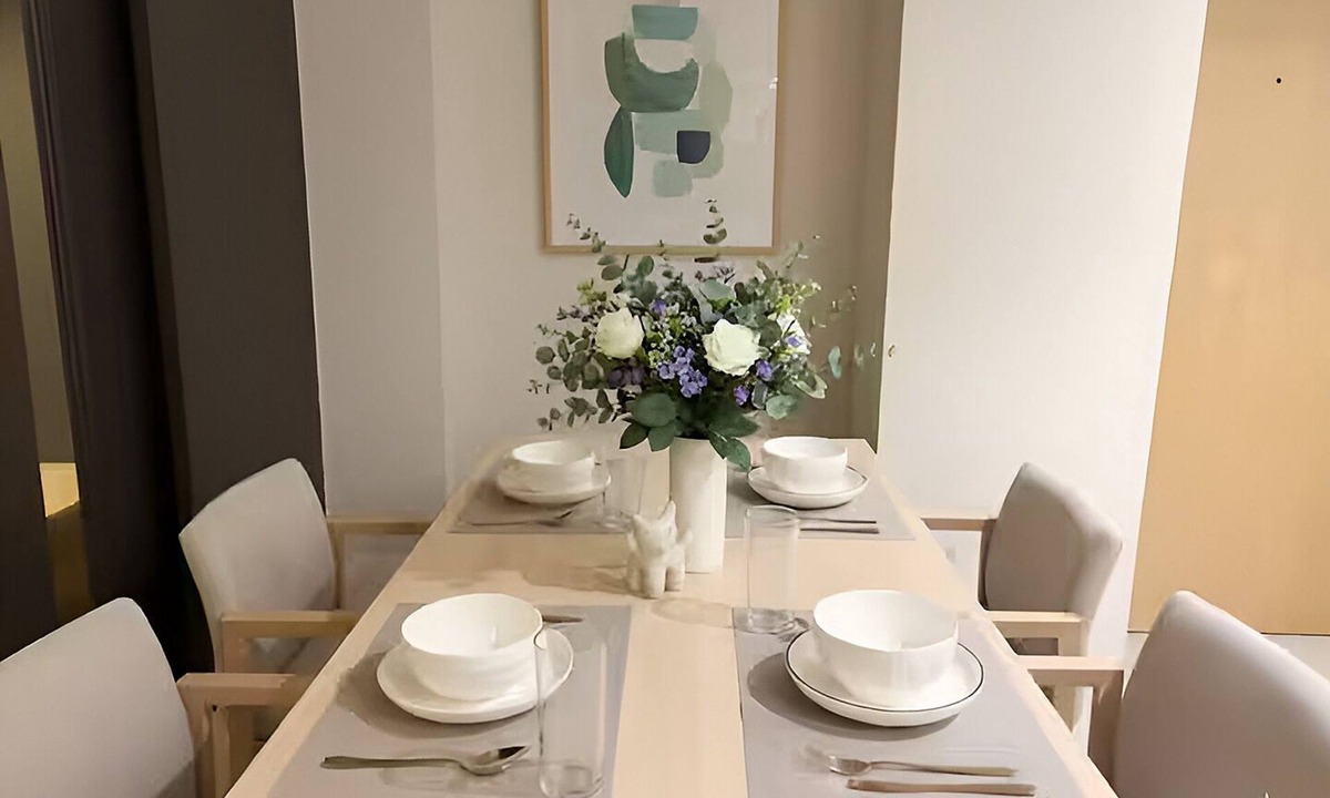 Bangkok Central Business District Apartment | Modern 2BR Retreat @ Sukhumvit near Asoke BTS