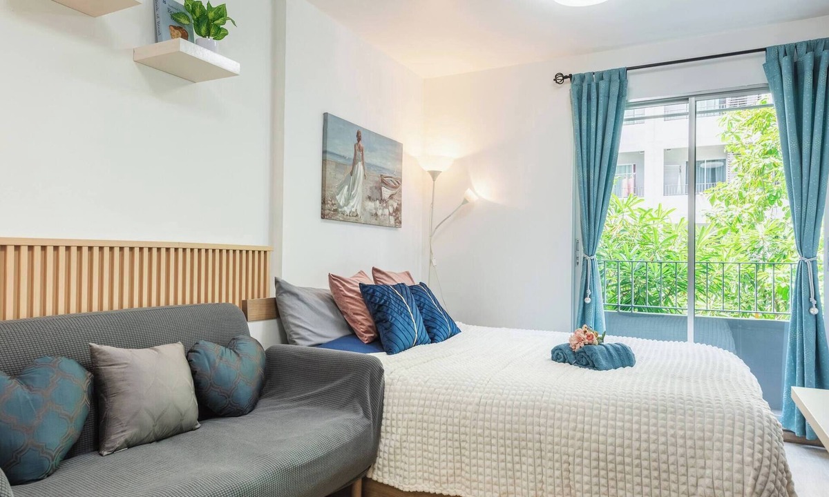 Bang Chak Apartment | Modern Studio Near BTS Punnawithi