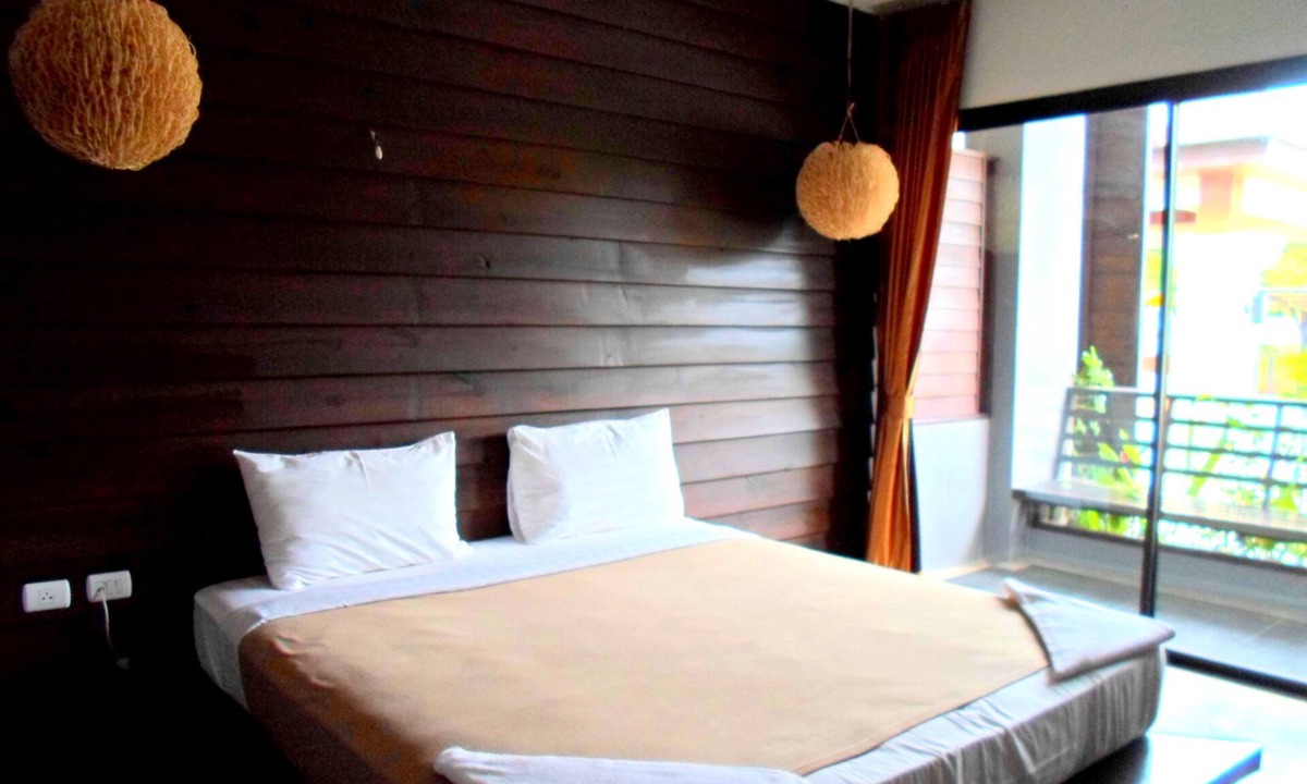 Makham Tia Hotel | Naraya Riverside Resort