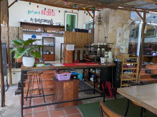 Kampot House | Orchid 101