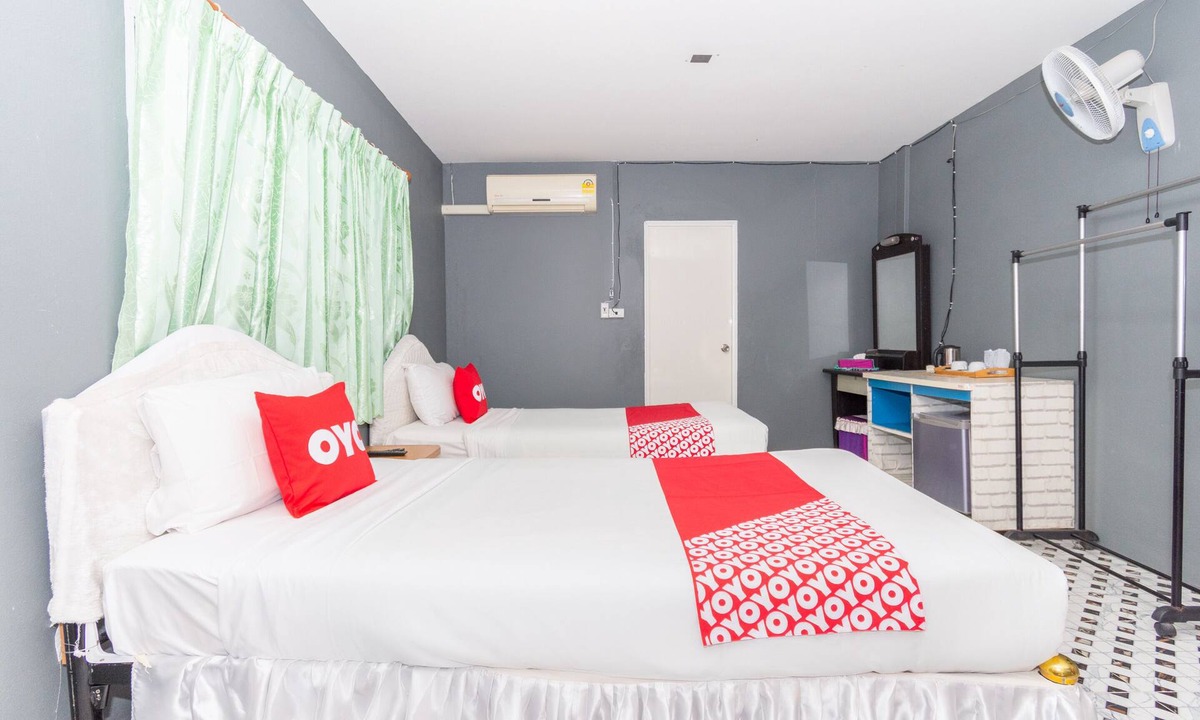 Phetchaburi Hotel | OYO 712 Baandin Resort