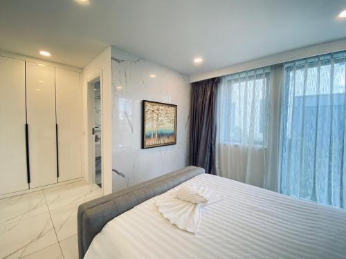 South Pattaya Villa | Palm Springs Pool Villa C8