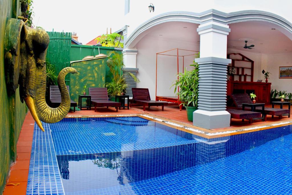Siem Reap Hotel | Parent Heritage Angkor Villa
