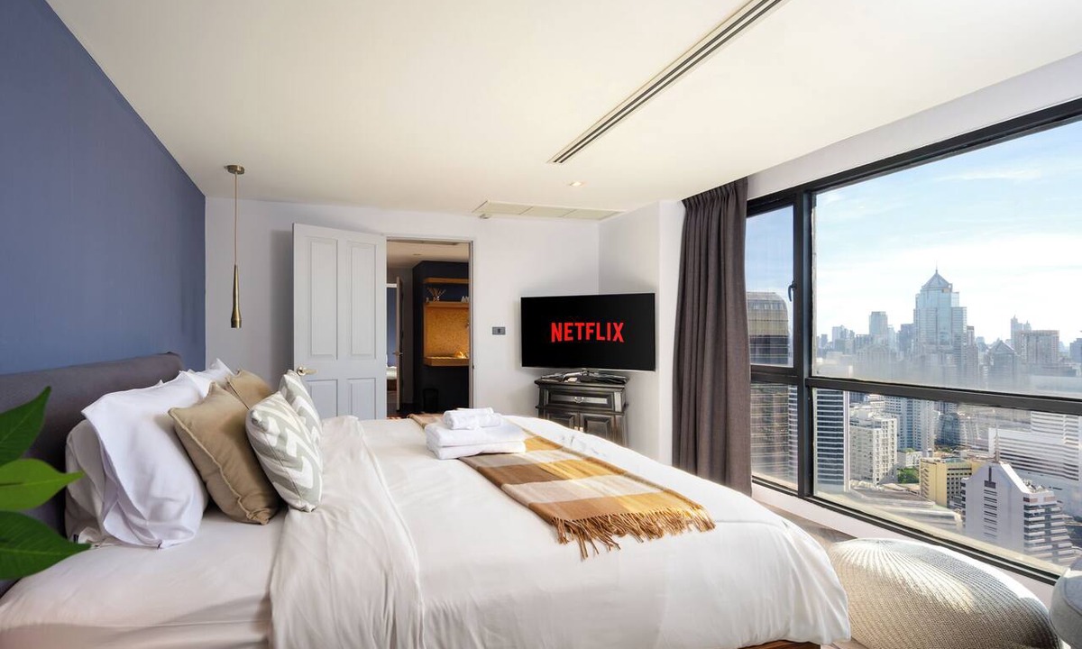 Nana Condo | Penthouse KingBed: 5minBTS Balcony 1GbWiFi