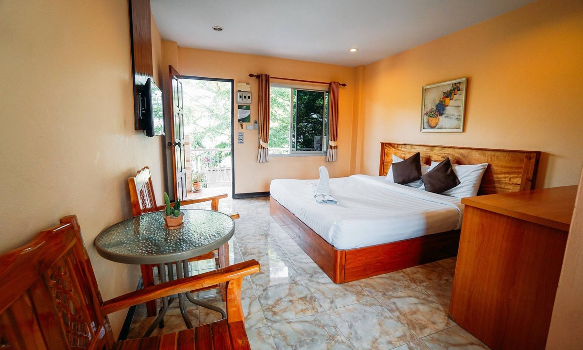 Nai Wiang Hotel | Phoemphoon 2 Hotel