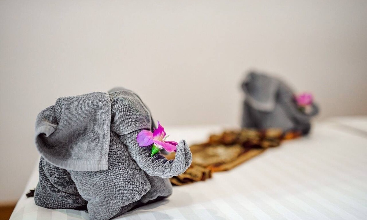 Trang Hotel | Phusamor Hotel