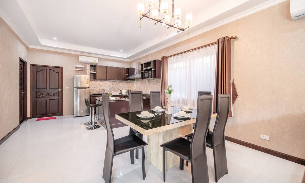 Pratumnak Hill Villa | Private pool 3BDR villa beach at 200m