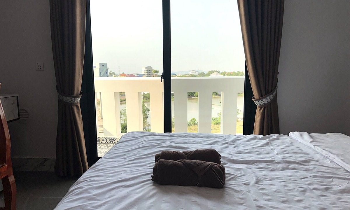 Kampot Hotel | Ranisa
