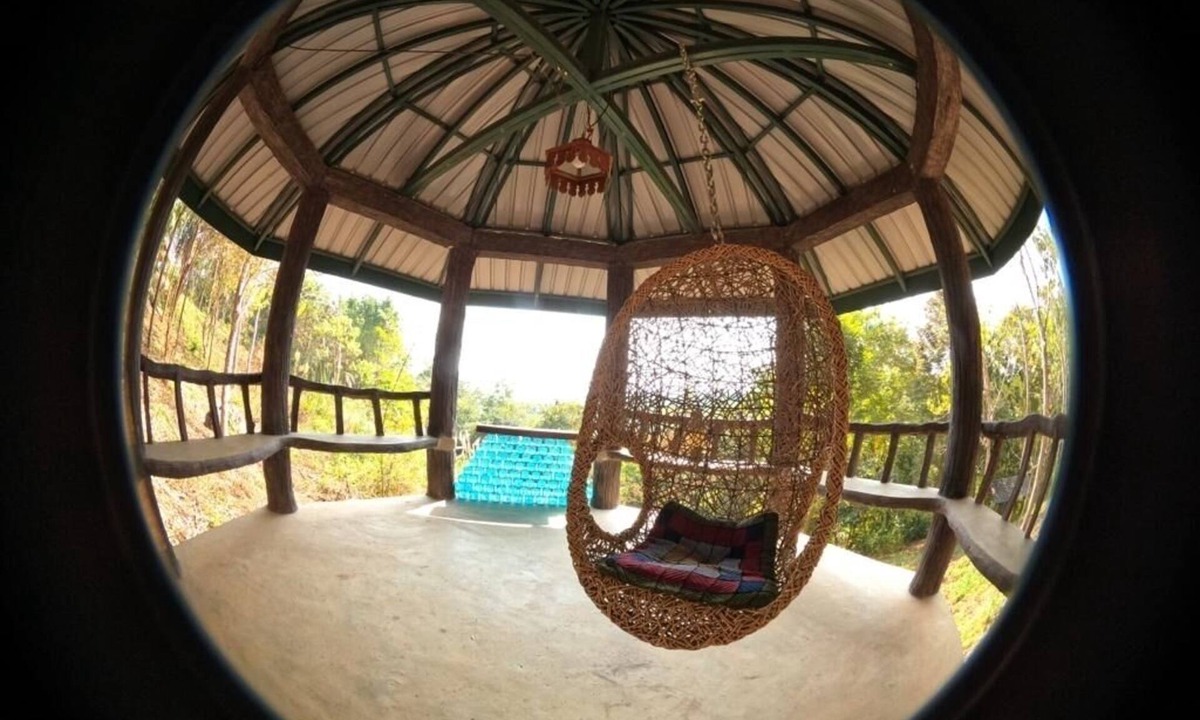 Pa Sang Apartment | Rapunzel's Tower with Swimming pool