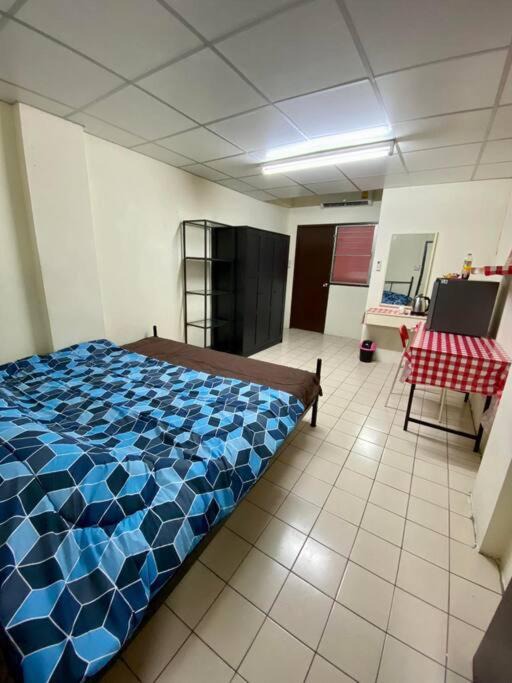 Bang Phlat Apartment | Ratanawong Place 334