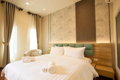 Saen Suk Hotel | Rocco Hotel Bangsaen