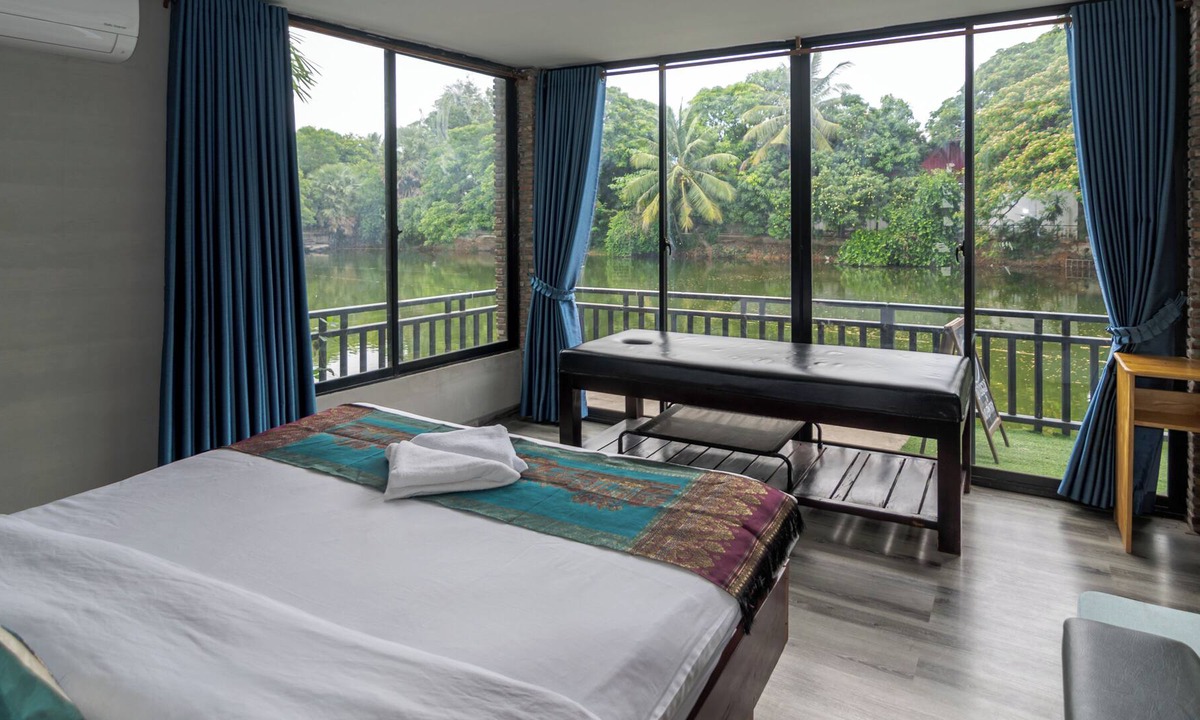 Ruessei Kaev Hotel | Samathi Lake Resort