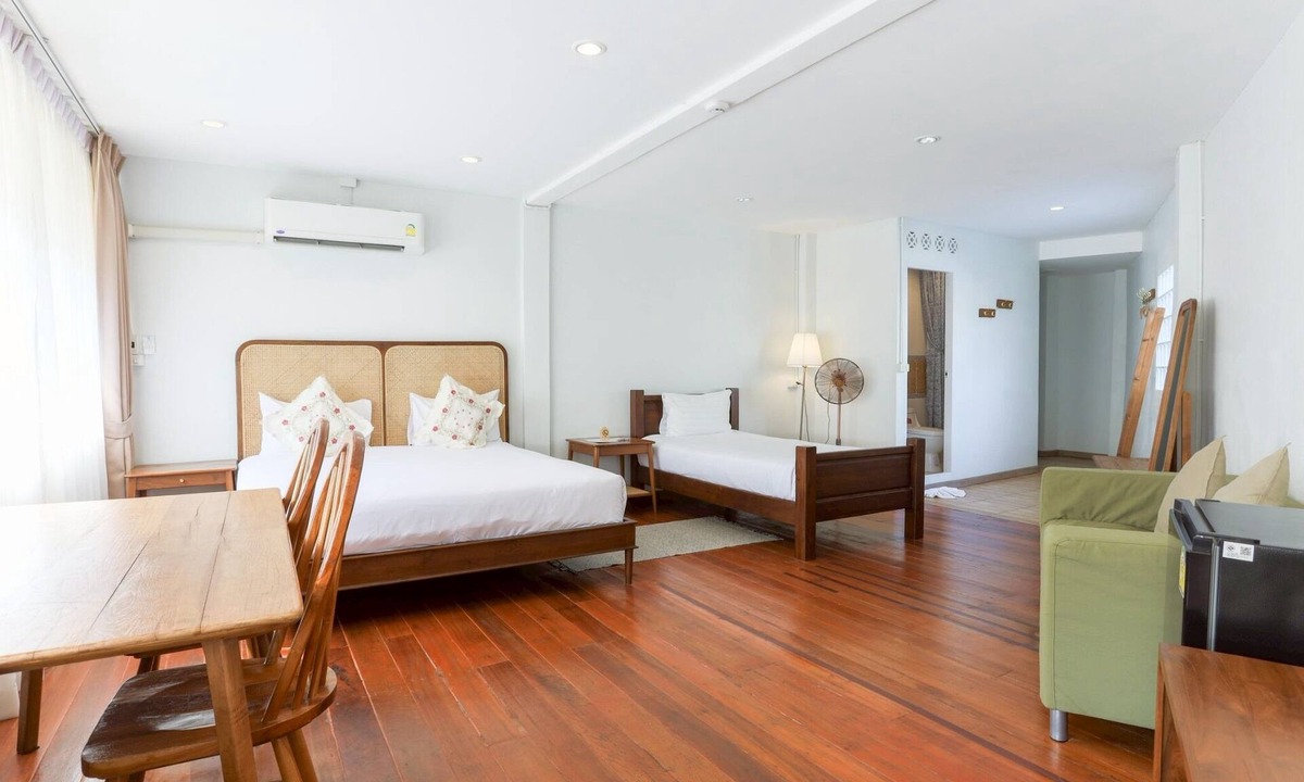 Bang Khun Phrom Hotel | Samer Boutique Stay