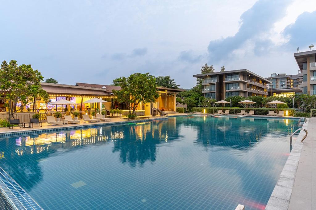 Khlong Khut Resort | Sand Dunes Chaolao Beach Resort