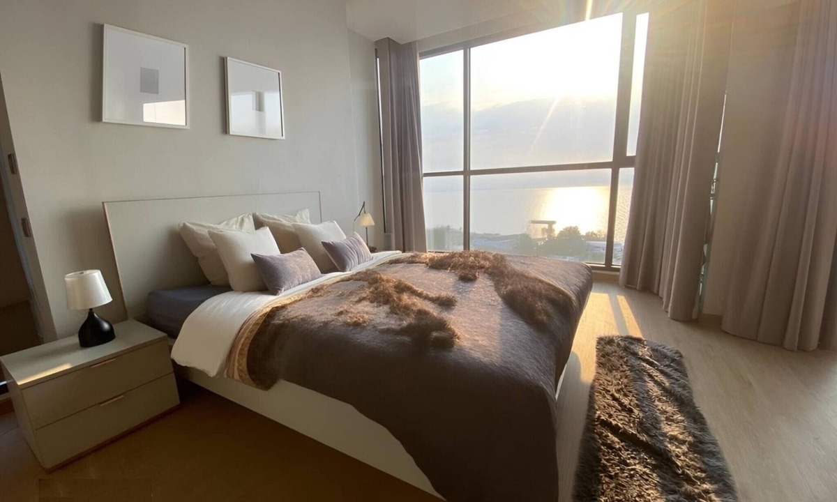 Pratumnak Hill Apartment | Sea View Large Luxury Space For Comfort and Joy